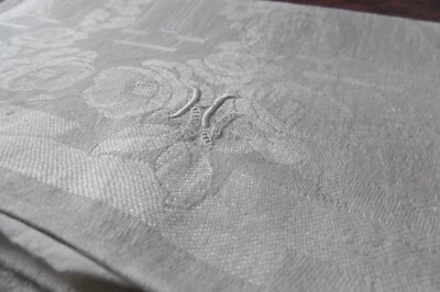 Beau et grand torchon MONOGRAMMé en LIN DAMASSé hyper lumineux - Photo 1/4