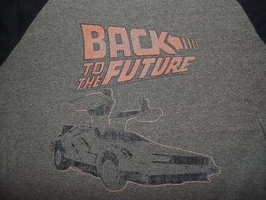 Camiseta Regreso al Futuro Mangas 3/4 Delorean Años 80 Retro Póster Película DVD - Imagen 1 de 1