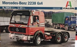 kit di montaggio ITALERI 3943 Mercedes Benz 2238 6X4 1-24 KIT Montaggio - Imagen 1 de 3