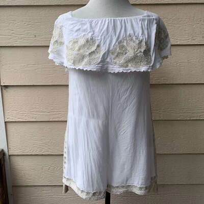 Farm Rio Off the Shoulder Romper White Gold Shorts Women Casual Embroidered M - Image 1 of 4