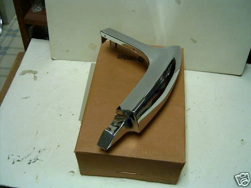 Extensión guardabarros delantero izquierdo Mopar NOS (cromo) Dodge Polara Monaco 1969 Foto 1 de 1