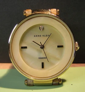 Reloj de cuarzo Anne Klein diamante para dama - Imagen 1 de 4