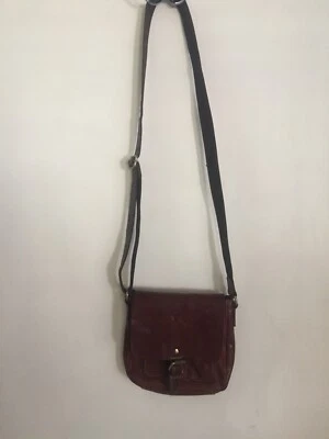 Bandolera ajustable de cuero marrón suave Rowallan Foto 1 de 4