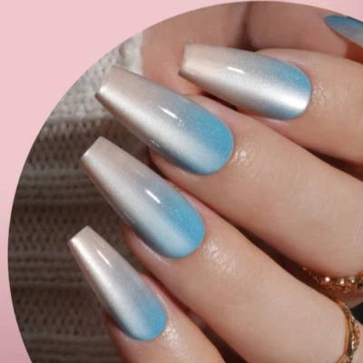 ATAÚD MEDIANO *OJO DE GATO AZUL MELOCOTÓN OMBRE* ¡Juego completo de 30 puntas de uñas de presión! Foto 1 de 3