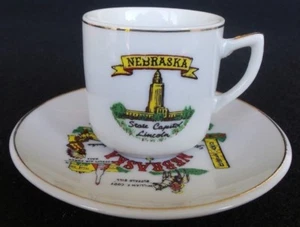VINTAGE NEBRASKA STATE DEMITASSE SOUVENIR CUP & SAUCER STATE CAPITAL LINCOLN - Picture 1 of 9