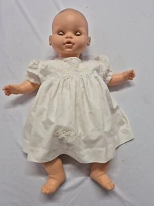 Famosa Baby Doll Made in Spain Vintage Collectible Play 1980s - Picture 1 of 8