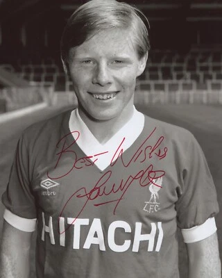 Sammy Lee 1, signed 10 x 8 Liverpool FC picture - Image 1 of 2