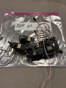 801. Lot Of Futaba Servos For R/c Model Airplane Balsa Kit - Picture 1 of 5