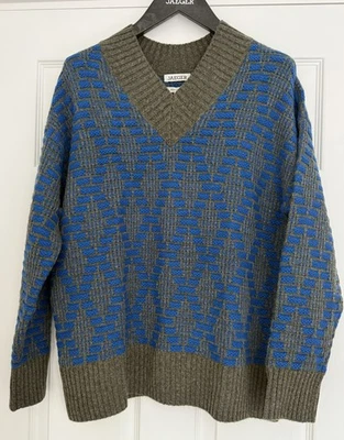 Jaeger Diamond Stitch V-Neck Jumper- Merino Rich- Grey/Blue Colour- Size M- BNWT - Image 1 of 4