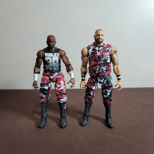 WWE Mattel Bubba Ray & D-Von DUDLEY BOYZ Elite Series 45 - Bild 1 von 2