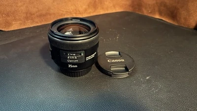 Canon EF 35mm USM Autofocus Prime Lens with Front Rear Caps - Image 1 of 3