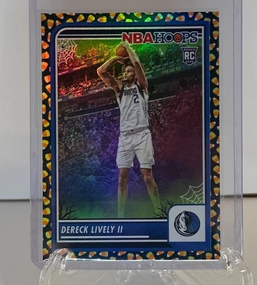 2023-24 NBA Haunted Hoops Derek Lively II Holo Candy Corn SSP - Image 1 of 2