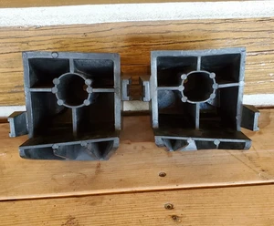 1985-92 Camaro RS Z28 IROC Left/Right Front Bumper Hook Pads GM OEM 14083737 /38 - Picture 1 of 4