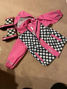Regenjacke Gr. 98-104 & Gummistiefel Gr.22 wie NEU - Bild 1 von 12