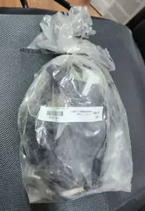 Israeli Gasmask mid face with filter 2008 - unopened / NEW! - Picture 1 of 3
