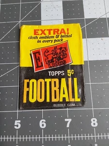 1961 Topps Football Wax Wrapper 5 Cents Cloth Emblem Ad - Zdjęcie 1 z 8