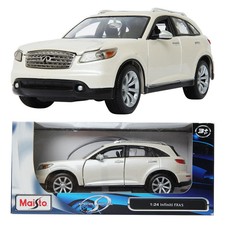 MAISTO Infiniti FX45 Beige 1:24 DIE-CAST Toy / Mini Car