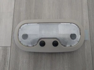 05 Cadillac Escalade Rear Overhead Map Dome Light Tan - Picture 1 of 4
