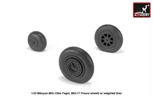 Mikoyan MiG-15bis Fagot/MiG-17 Ruote per Aeromobile Scala 1/32 Modello AR AW32014 - Foto 1 di 11