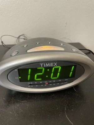Timex Alarm Clock Radio Nature Sounds Retro T233G Tested & Works  - Image 1 of 4