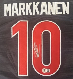 Lauri Markkanen signed handsigniert Arizona Wildcats Nike Trikot Beckett COA - Bild 1 von 4
