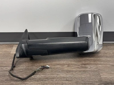 Ram 2500 3500 2015-2018 OEM lado izquierdo espejo retrovisor de remolque cromado con señal Foto 1 de 4