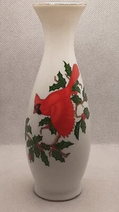Lefton China Red Cardinal Holly Leaves & Berries Bud Vase #01070 6.5" - Picture 1 of 9