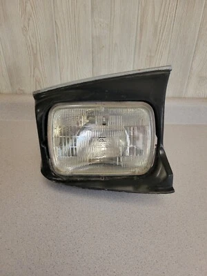 Left Head Light for 1989-92 Ford Probe - Изображение 1 из 4