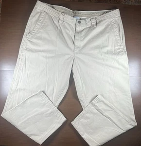 Columbia Pants Mens 42x30 Beige Omni-Shield Advanced Repellency Outdoor Hiking - Picture 1 of 3