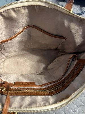 Betsy Johnson粉色条纹亮片手提包 — 第 1/3 张图片