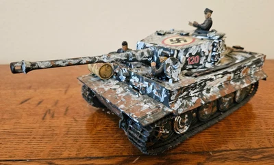 21st Century WWII German Tiger Tank 312 1/32nd Scale 2000 - Image 1 of 4