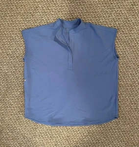 Size M FIGS Oversized Rafaela Scrub Top Ceil Blue Medium - Picture 1 of 9
