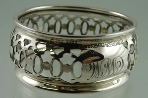 ELLIS BROS & RODEN BROS STERLING DURCHBOHRTER SERVIETTENRING "CWM" 1900-1940 - Bild 1 von 5