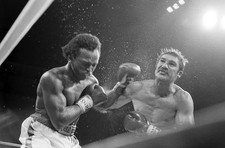 Gerrie Coetzee Lands A Punch Against Michael Dokes 3 Old Boxing Photo