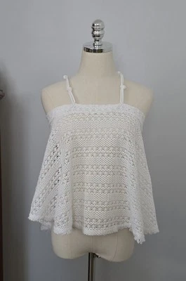 FREE PEOPLE BEACH MUJER SWING CROCHET PUNTO TOP SIN MANGAS BLANCO Talla M Usado en Excelente Condición Foto 1 de 4
