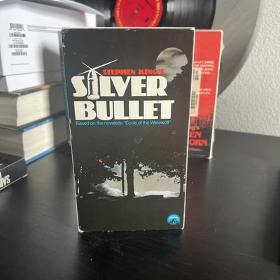 Silver Bullet (VHS, 1985) Stephen King Werewolf триллер ужасов Paramount видео - Изображение 1 из 4