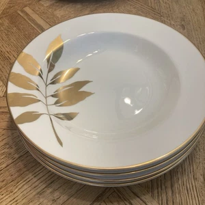 Mikasa Fine China Salad Plates White w/Gold Leaf L3113 (Set of 4) Thailand - Picture 1 of 17