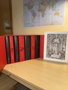 Harry Potter GRYFFINDOR HOGWARTS HOUSE EDITION ! JK ROWLING HARDBACK BLOOMSBURY - Imagen 1 de 20