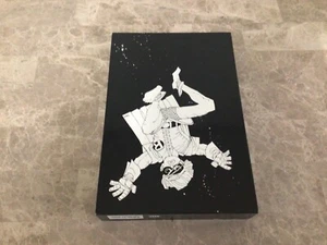 Absolute Dark Knight Hardcover w/ Slipcase - Frank Miller - DC Comics UNREAD - Picture 1 of 8