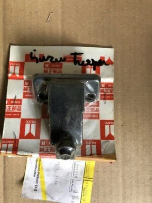 Revestimiento interior Isuzu Trooper NUEVO original GM Foto 1 de 2