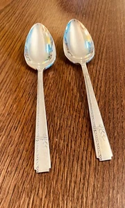 "Oneida Prestige Grenoble 1938 placa de plata Art Deco 2 cucharas para servir 8 1/2" - Imagen 1 de 5