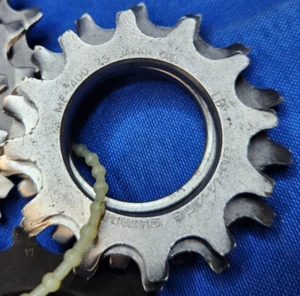 Shimano Dura Ace MF-7400 cog for freewheel 7s - Picture 1 of 1
