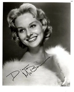 FOTO M-Diane McBain autógrafo 8x10 como está con certificado de autenticidad - Imagen 1 de 1