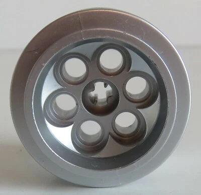 LEGO Technic - Felge / Wheel 36.8 mm D. x 26 mm VR, metallic silbern # 22253 - Bild 1 von 3