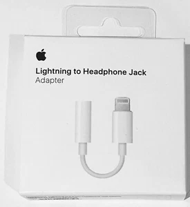 Véritable OEM Apple Lightning vers prise casque AUX adaptateur iPhone X 11 12 13 NEUF - Photo 1 sur 4