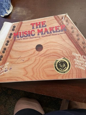 The Music Maker Worlds Most Charming Instrument Vintage (no Tuning Key Or Pick) - Image 1 of 4