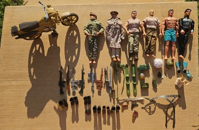 Lote de 70 figuras, ropa, accesorios moto 12 pulgadas GI Joe años 90 Foto 1 de 4