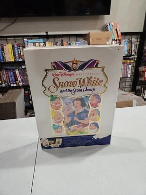 Walt Disney's Masterpiece SNOW WHITE Exclusive Deluxe Video Edition VHS 📼 - Image 1 of 4