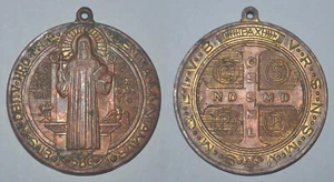 Philippines Amulet Anting Anting The Saint Benedict Medal “Benedictus Sanctus” - Picture 1 of 4