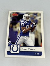 2006 Fleer Football Card #44 Reggie Wayne sku 654